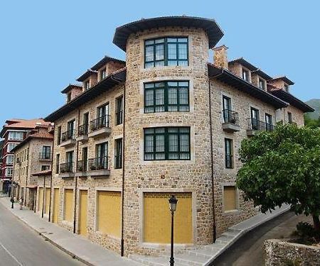 Apartamentos Villa De Cabrales Arenas De Cabrales Exterior photo