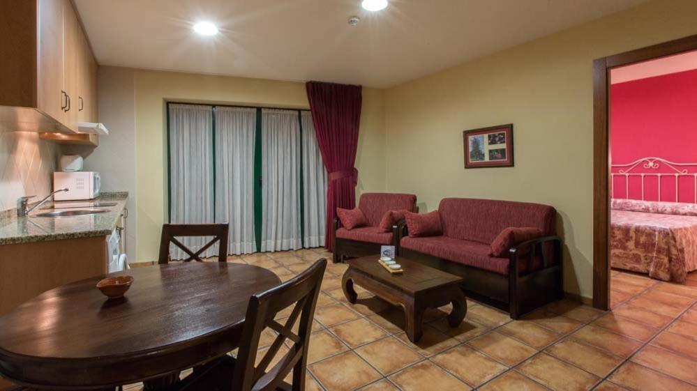 Apartamentos Villa De Cabrales Arenas De Cabrales Room photo